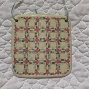 VINTAGE CERAMIC QUILT TILE